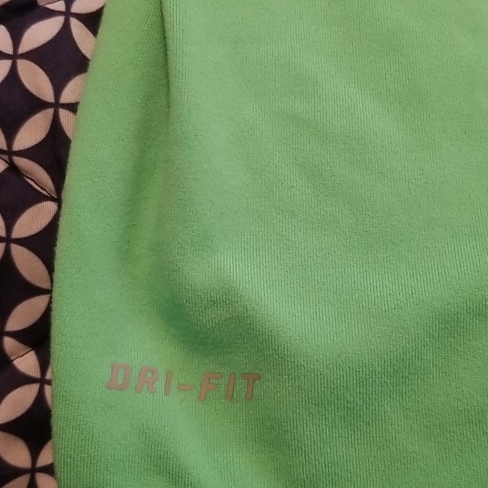 Nike pull over - Picture 3 of 4